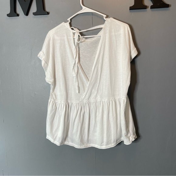 American Eagle white peplum oversized openback Women's Top size large - Picture 4 of 8